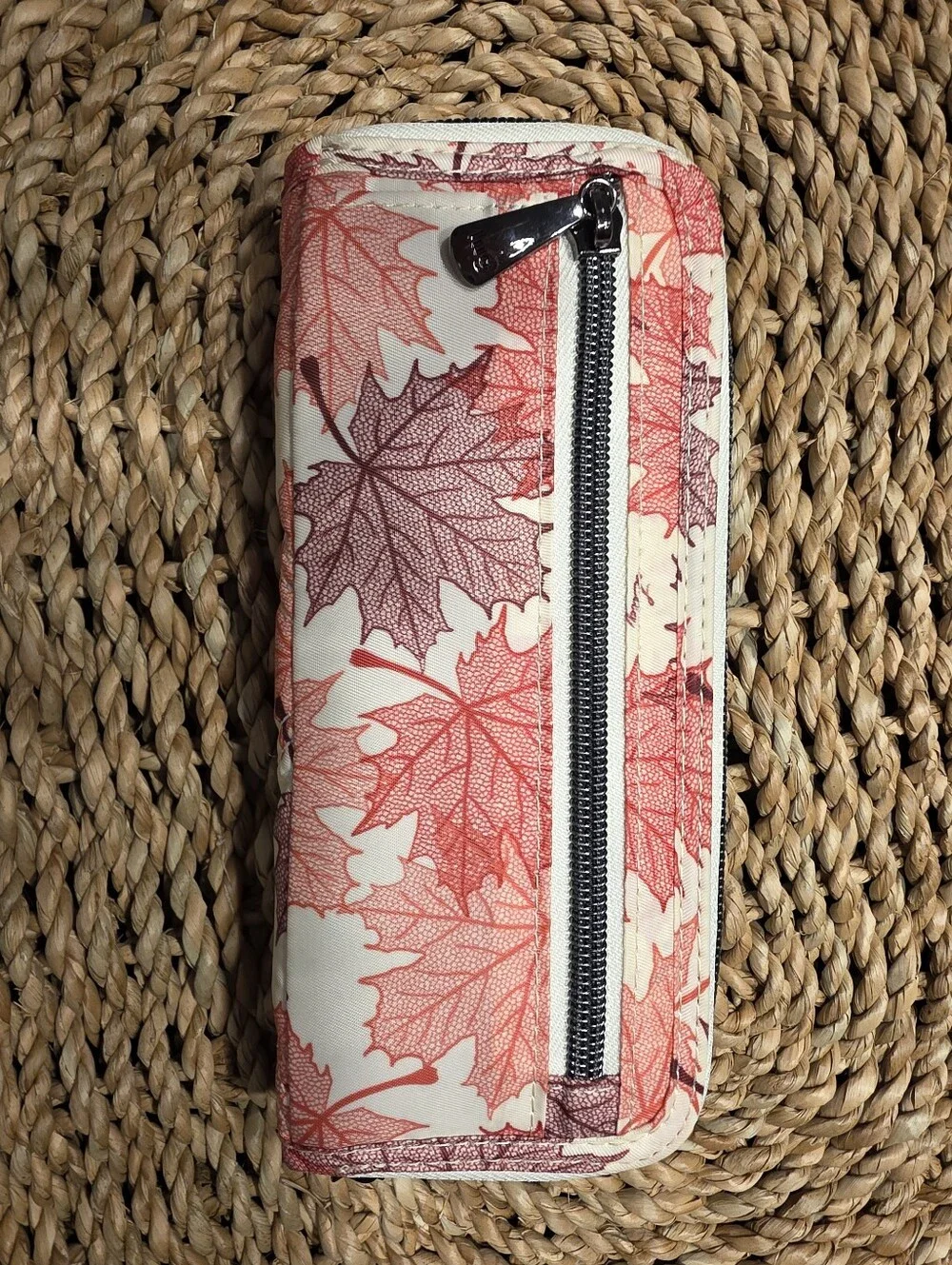 Lug Maples Cream Tendu Zip Around Wallet NWOT